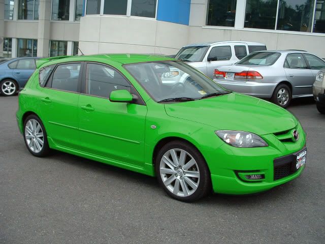 Considering a repaint "lime green Ford Focus RS" color ...