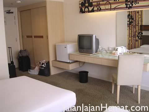 Desain Kamar Mandi Hotel on Review Hotel Theme Park Genting Malaysia   Jalan Jajan Hemat