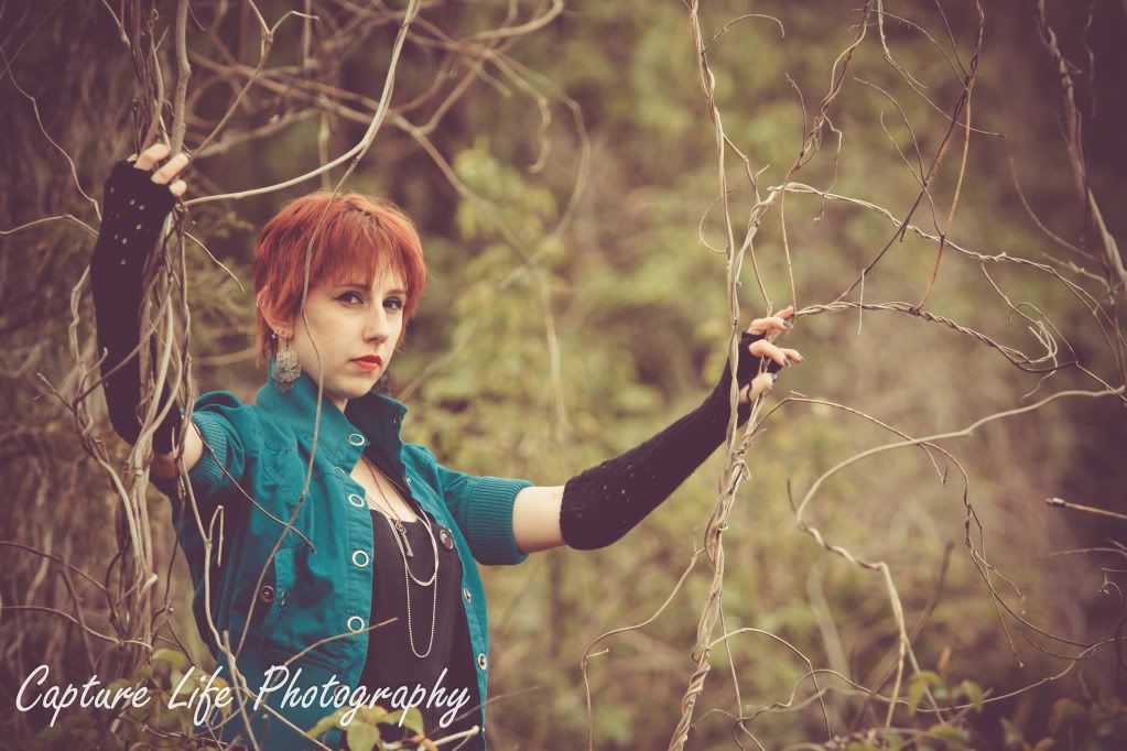 IMAGE: http://i745.photobucket.com/albums/xx91/CaptureLifePhotos/Tree/IMG_0441.jpg