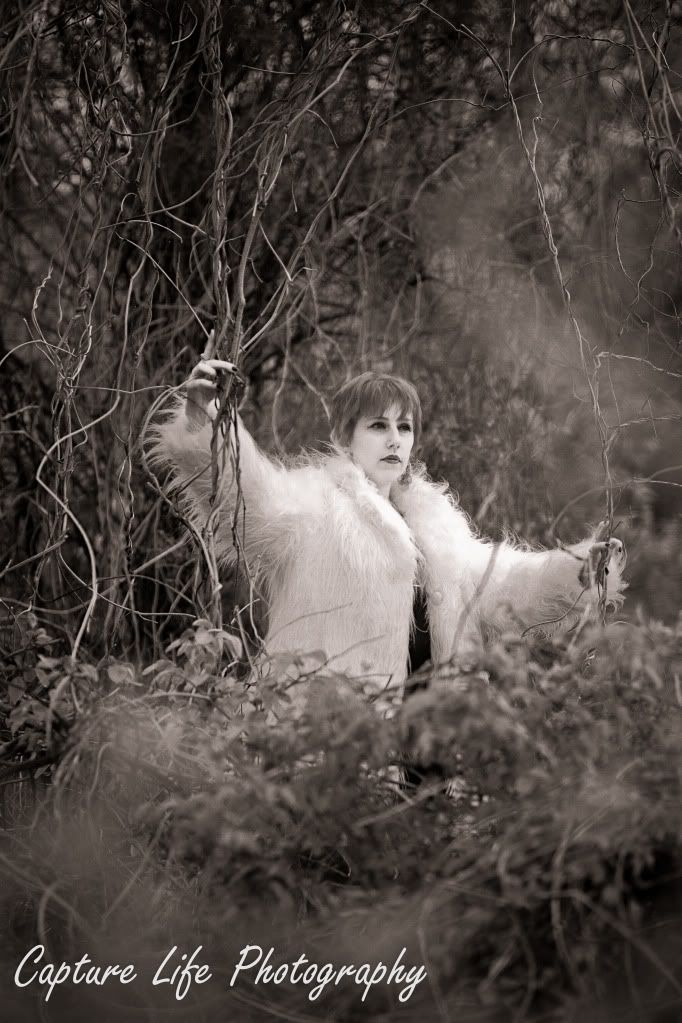 IMAGE: http://i745.photobucket.com/albums/xx91/CaptureLifePhotos/Tree/IMG_7132.jpg