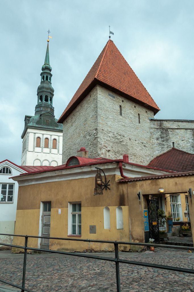  photo Tallinn_May2014-LoRes-0208_zps1lk5p3ca.jpg