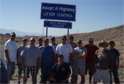 [Image: LakeMeadtrashpickupgroupphoto.jpg]
