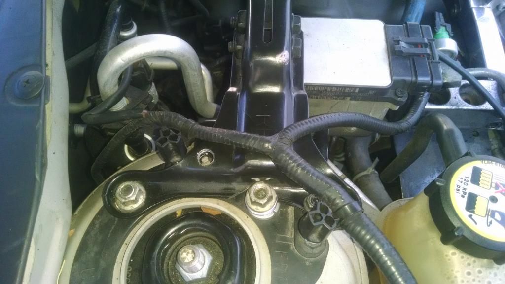 Homebrewed strut tower brace Ford Escape Automobiles Forum