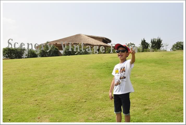 11 12 ก พ 55 เที่ยวสวนผึ้งกับเพื่อนๆ Villa Maroom