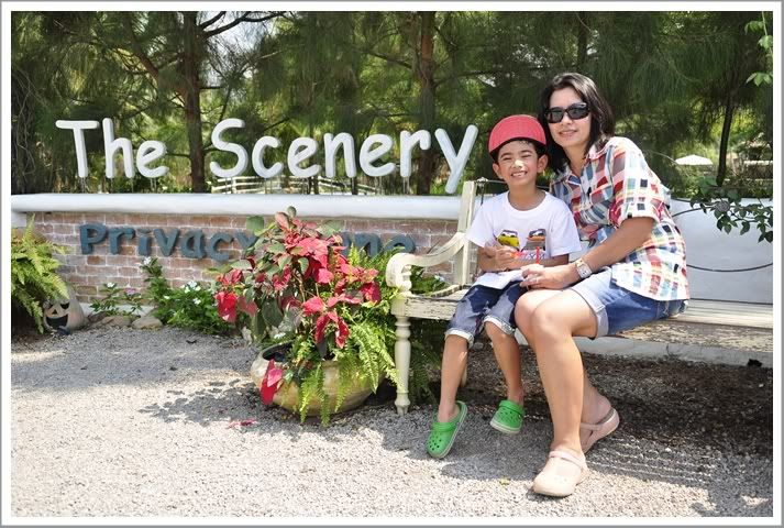 11 12 ก พ 55 เที่ยวสวนผึ้งกับเพื่อนๆ Villa Maroom