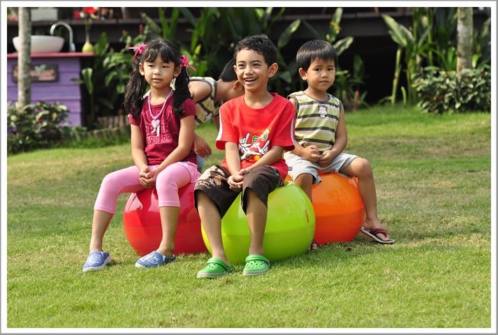 11 12 ก พ 55 เที่ยวสวนผึ้งกับเพื่อนๆ Villa Maroom