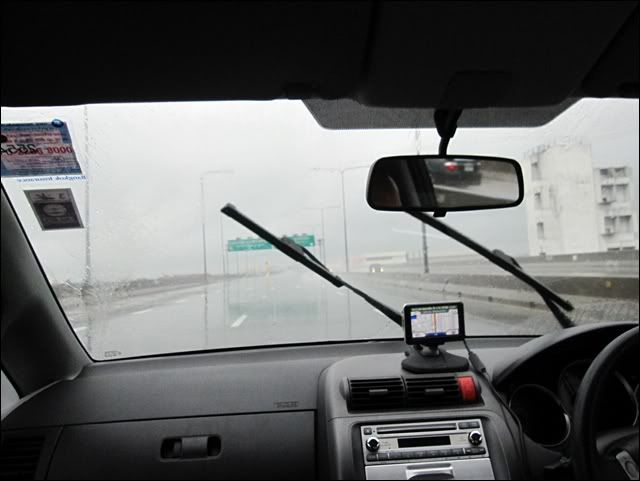 16 17 ต ค 53 เที่ยววังน้ำเขียว วันฝนตก
