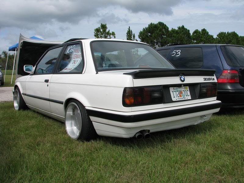 BMW318.jpg