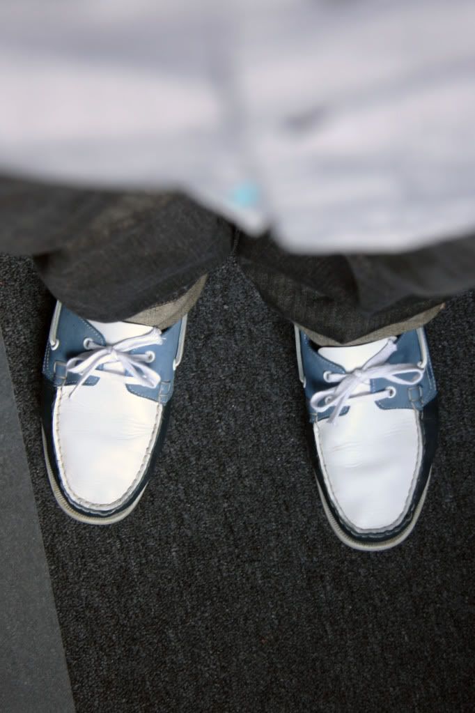 [img width=682 height=1023]http://i745.photobucket.com/albums/xx99/oldskoolpinda/Wivah/Bootschoentje.jpg[/img]